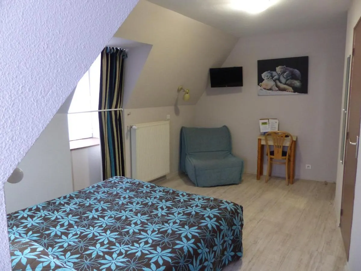 **  Hotel Le Progrés Dorlotel Le Mont-Dore France
